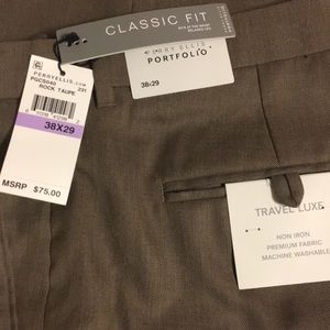 Brand new “Rock Taupe” Perry Ellis pants. 38x29